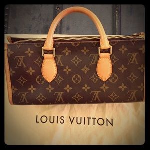 **SOLD** Louis Vuitton small purse